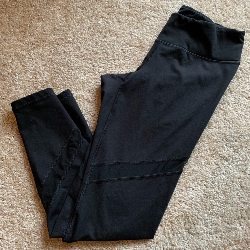 🍁Black Mesh Panel Leggings🍁